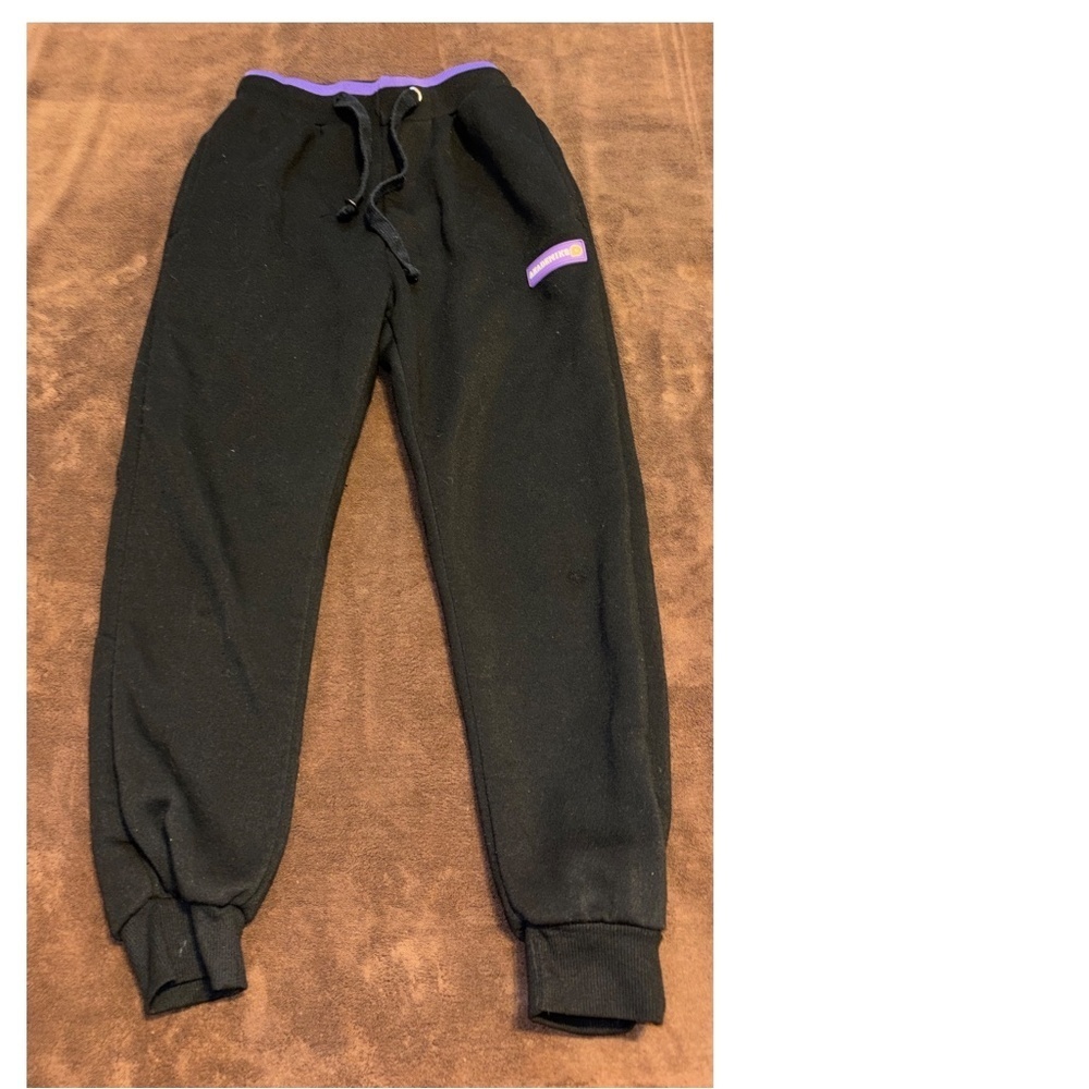 Akademiks size 8 small black joggers